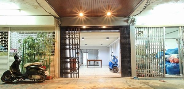 รีโนเวทตึกแถวเก่า 30 ปี เป็นบ้านโฉมใหม่ไฉไลสไตล์ลอฟท์ ! รีโนเวทตึกแถวเก่า 30 ปี เป็นบ้านโฉมใหม่ไฉไลสไตล์ลอฟท์ !