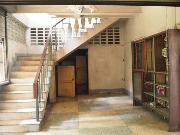 สร้างโฮสเทล เมื่อนักเดินทางอยากสร้างโฮสเทล งานรีโนเวทบ้านเก่าจึงเกิดขึ้น ! สร้างโฮสเทล เมื่อนักเดินทางอยากสร้างโฮสเทล งานรีโนเวทบ้านเก่าจึงเกิดขึ้น !