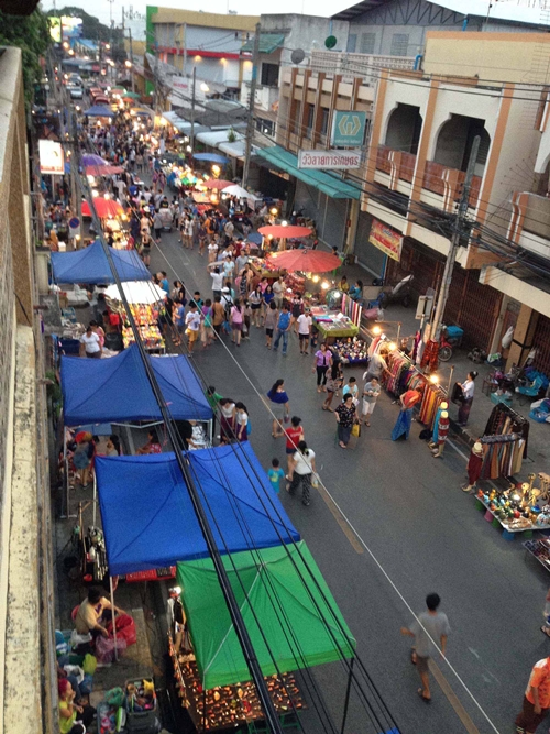 สร้างโฮสเทล เมื่อนักเดินทางอยากสร้างโฮสเทล งานรีโนเวทบ้านเก่าจึงเกิดขึ้น ! สร้างโฮสเทล เมื่อนักเดินทางอยากสร้างโฮสเทล งานรีโนเวทบ้านเก่าจึงเกิดขึ้น !