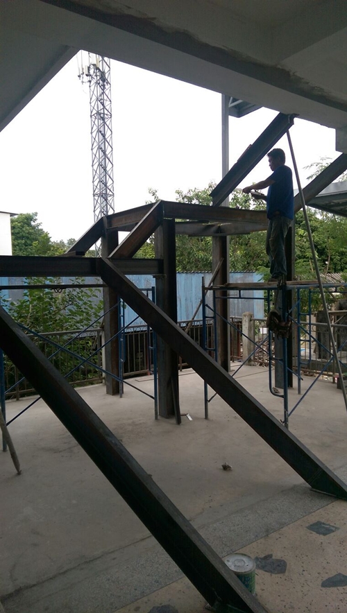 สร้างโฮสเทล เมื่อนักเดินทางอยากสร้างโฮสเทล งานรีโนเวทบ้านเก่าจึงเกิดขึ้น ! สร้างโฮสเทล เมื่อนักเดินทางอยากสร้างโฮสเทล งานรีโนเวทบ้านเก่าจึงเกิดขึ้น !