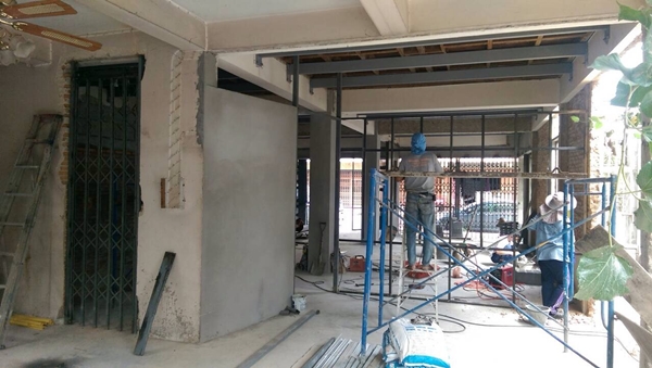 สร้างโฮสเทล เมื่อนักเดินทางอยากสร้างโฮสเทล งานรีโนเวทบ้านเก่าจึงเกิดขึ้น ! สร้างโฮสเทล เมื่อนักเดินทางอยากสร้างโฮสเทล งานรีโนเวทบ้านเก่าจึงเกิดขึ้น !