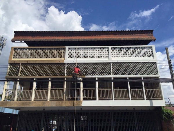 สร้างโฮสเทล เมื่อนักเดินทางอยากสร้างโฮสเทล งานรีโนเวทบ้านเก่าจึงเกิดขึ้น ! สร้างโฮสเทล เมื่อนักเดินทางอยากสร้างโฮสเทล งานรีโนเวทบ้านเก่าจึงเกิดขึ้น !