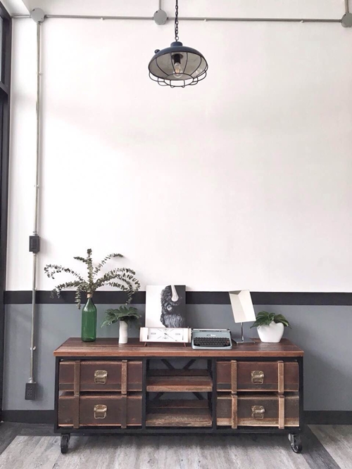 สร้างโฮสเทล เมื่อนักเดินทางอยากสร้างโฮสเทล งานรีโนเวทบ้านเก่าจึงเกิดขึ้น ! สร้างโฮสเทล เมื่อนักเดินทางอยากสร้างโฮสเทล งานรีโนเวทบ้านเก่าจึงเกิดขึ้น !