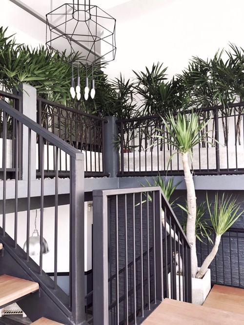 สร้างโฮสเทล เมื่อนักเดินทางอยากสร้างโฮสเทล งานรีโนเวทบ้านเก่าจึงเกิดขึ้น ! สร้างโฮสเทล เมื่อนักเดินทางอยากสร้างโฮสเทล งานรีโนเวทบ้านเก่าจึงเกิดขึ้น !