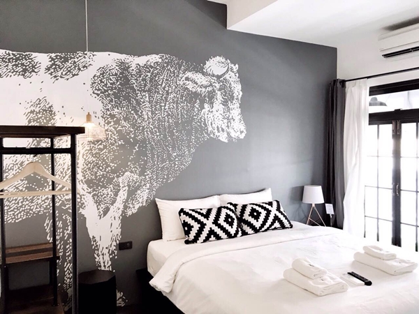 สร้างโฮสเทล เมื่อนักเดินทางอยากสร้างโฮสเทล งานรีโนเวทบ้านเก่าจึงเกิดขึ้น ! สร้างโฮสเทล เมื่อนักเดินทางอยากสร้างโฮสเทล งานรีโนเวทบ้านเก่าจึงเกิดขึ้น !