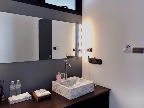 สร้างโฮสเทล เมื่อนักเดินทางอยากสร้างโฮสเทล งานรีโนเวทบ้านเก่าจึงเกิดขึ้น ! สร้างโฮสเทล เมื่อนักเดินทางอยากสร้างโฮสเทล งานรีโนเวทบ้านเก่าจึงเกิดขึ้น !