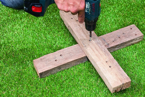 DIY คืนชีพยางรถยนต์เสื่อมสภาพ เป็นเก้าอี้นั่งชิวในสวน DIY คืนชีพยางรถยนต์เสื่อมสภาพ เป็นเก้าอี้นั่งชิวในสวน