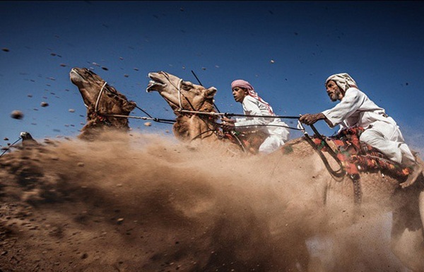 มาดู...สุดยอดภาพถ่ายแนวท่องเที่ยว คว้ารางวัล National Geographic 2015 มาดู...สุดยอดภาพถ่ายแนวท่องเที่ยว คว้ารางวัล National Geographic 2015