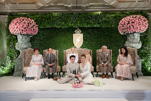 งานแต่งเอมมี่ ไฮโซเจมส์ งานแต่งเอมมี่ ไฮโซเจมส์
