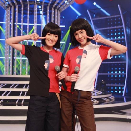 15 พี่น้องดาราหน้าตาดียกบ้าน สวยหล่อดูดี งานนี้มีเกิด ! 15 พี่น้องดาราหน้าตาดียกบ้าน สวยหล่อดูดี งานนี้มีเกิด !