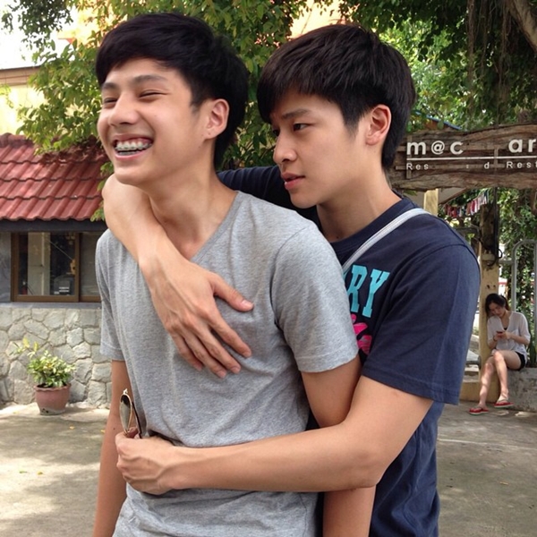 แบงค์ ธิติ แบงค์ ธิติ