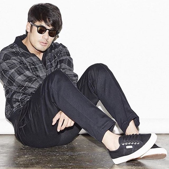 15 พี่น้องดาราหน้าตาดียกบ้าน สวยหล่อดูดี งานนี้มีเกิด ! 15 พี่น้องดาราหน้าตาดียกบ้าน สวยหล่อดูดี งานนี้มีเกิด !