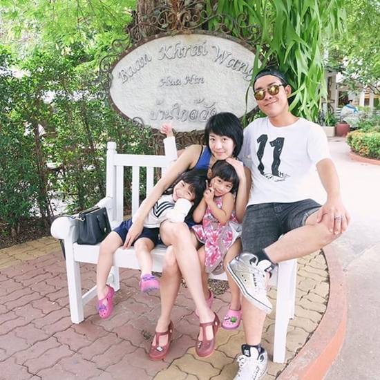 10 พี่น้องทายาทคนบันเทิง 10 พี่น้องทายาทคนบันเทิง