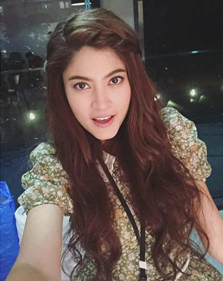 15 พี่น้องดาราหน้าตาดียกบ้าน สวยหล่อดูดี งานนี้มีเกิด ! 15 พี่น้องดาราหน้าตาดียกบ้าน สวยหล่อดูดี งานนี้มีเกิด !