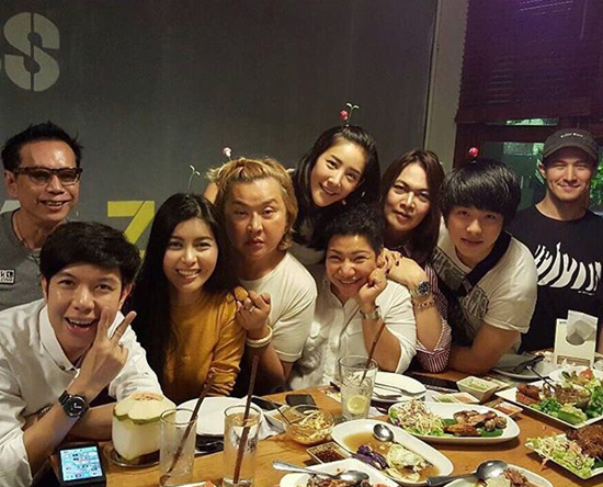 แตงโม ภัทรธิดา - โซ่ วงศพัทธ์ แตงโม ภัทรธิดา - โซ่ วงศพัทธ์