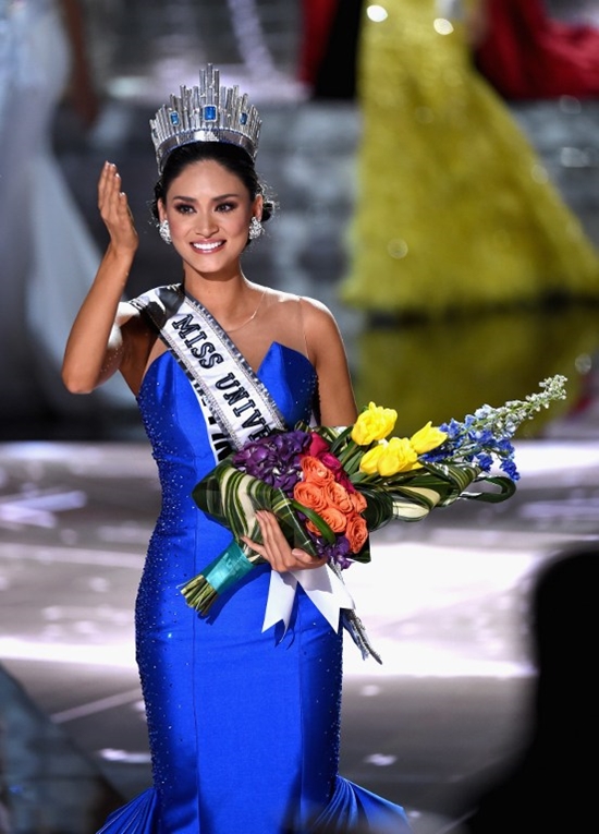 ปิอา อะลอนโซ เวิร์ตซแบช ปิอา อะลอนโซ เวิร์ตซแบช