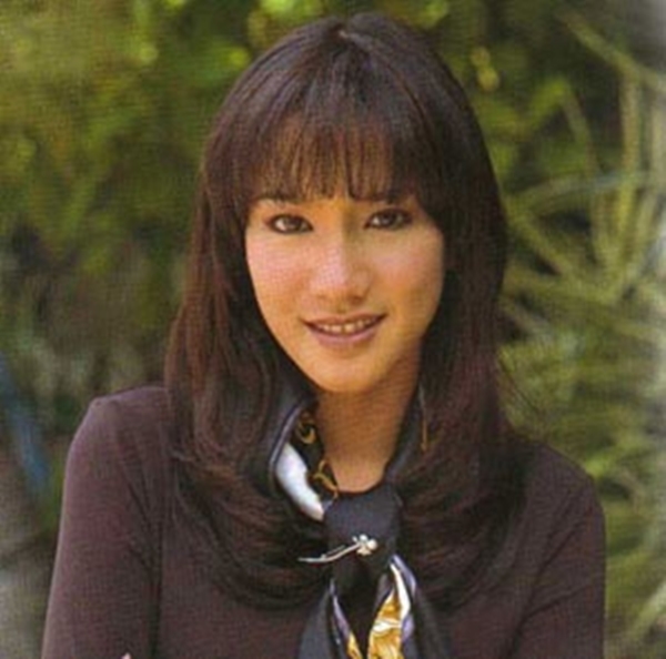 ย้อนภาพ...อั้ม พัชราภา ตั้งแต่เข้าวงการ จนเป็นซุปตาร์ ย้อนภาพ...อั้ม พัชราภา ตั้งแต่เข้าวงการ จนเป็นซุปตาร์