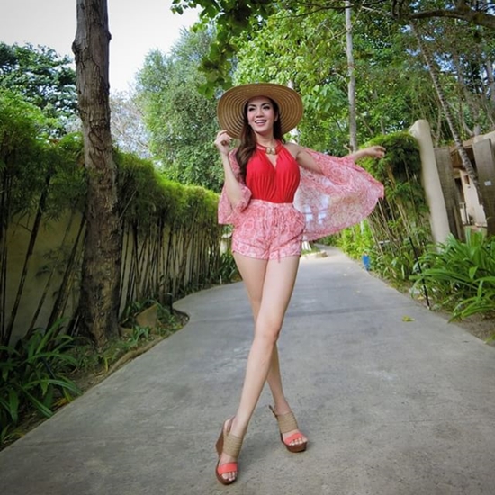 อ๋อม สกาวใจ อ๋อม สกาวใจ