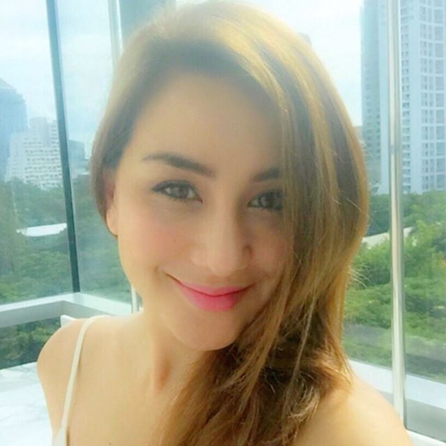 นิโคล เทริโอ นิโคล เทริโอ