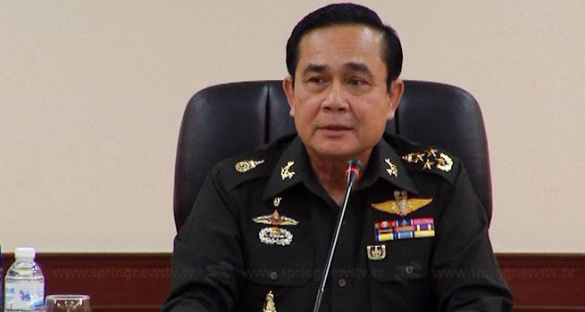 ฟังชัด ๆ บิ๊กตู่ ชี้ค่าแรง 300 บาท เป็นอุปสรรคนักลงทุน ฟังชัด ๆ บิ๊กตู่ ชี้ค่าแรง 300 บาท เป็นอุปสรรคนักลงทุน