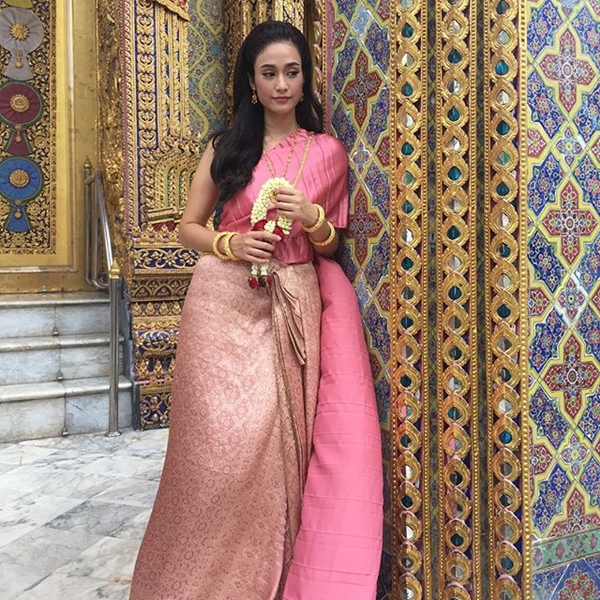 เอมี่ - ครีม - เอมมี่ เอมี่ - ครีม - เอมมี่