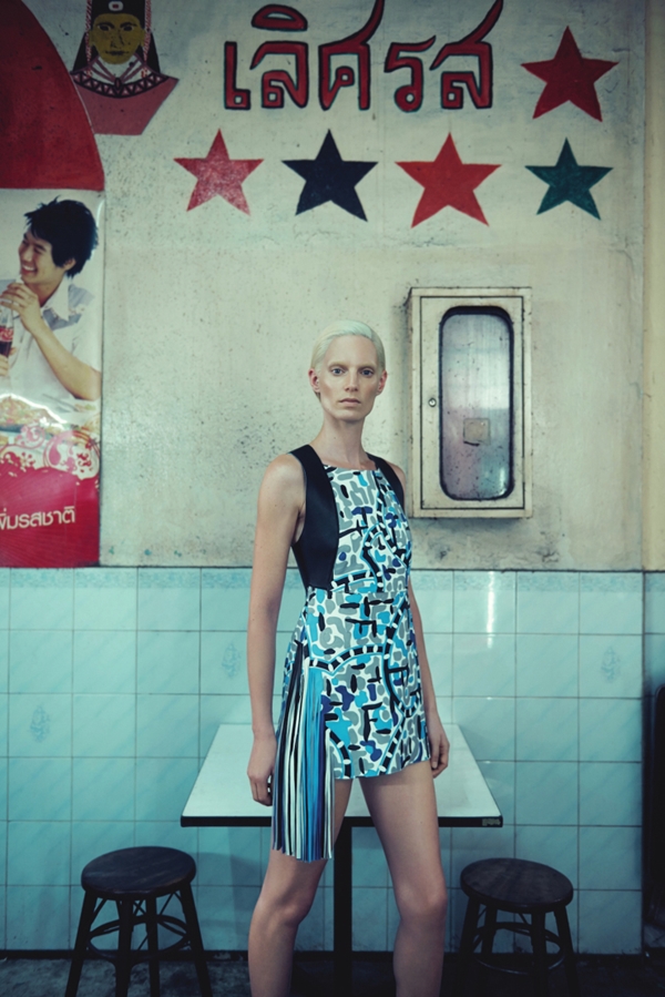 เมื่อห้างหรูแห่งนิวยอร์ก มาถ่ายแบบในกรุงเทพฯ...แฟชั่นสุดชิคจึงบังเกิด เมื่อห้างหรูแห่งนิวยอร์ก มาถ่ายแบบในกรุงเทพฯ...แฟชั่นสุดชิคจึงบังเกิด