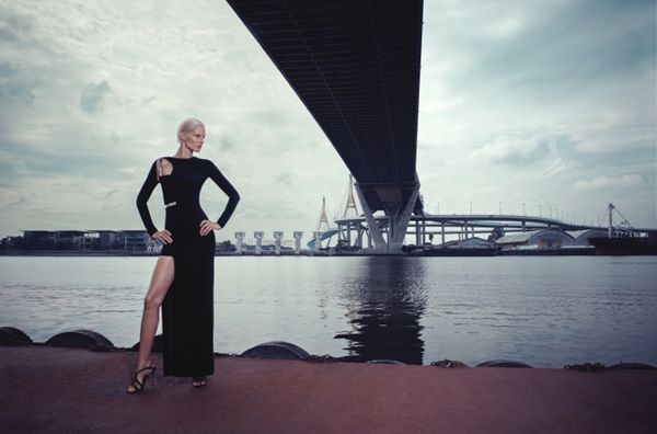 เมื่อห้างหรูแห่งนิวยอร์ก มาถ่ายแบบในกรุงเทพฯ...แฟชั่นสุดชิคจึงบังเกิด เมื่อห้างหรูแห่งนิวยอร์ก มาถ่ายแบบในกรุงเทพฯ...แฟชั่นสุดชิคจึงบังเกิด