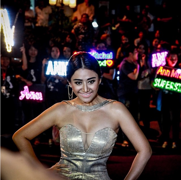 แอน มิตรชัย แอน มิตรชัย