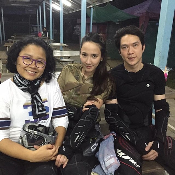 อั้ม แอมป์ เล่นเพ้นท์บอล อั้ม แอมป์ เล่นเพ้นท์บอล