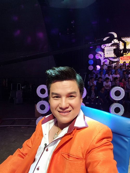 รุ่ง สุริยา รุ่ง สุริยา