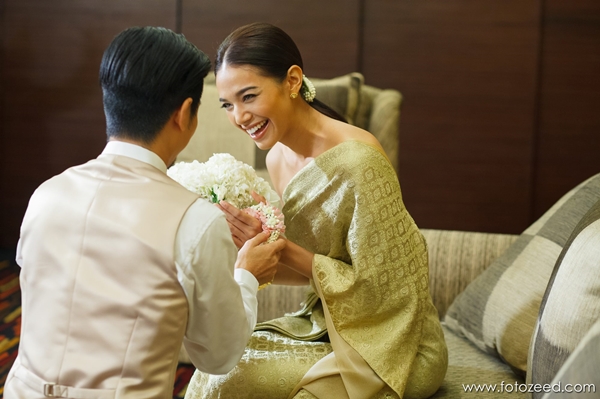 งานแต่งนุ่น ท็อป งานแต่งนุ่น ท็อป