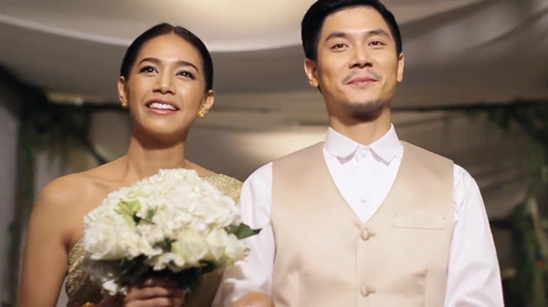 งานแต่งนุ่น ท็อป งานแต่งนุ่น ท็อป