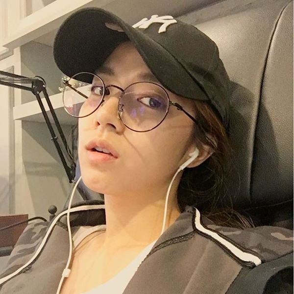 ใบเตย สุวพิชญ์ ใบเตย สุวพิชญ์