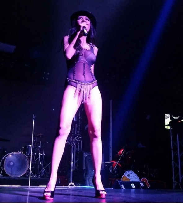 เชอรี่ สามโคก เชอรี่ สามโคก