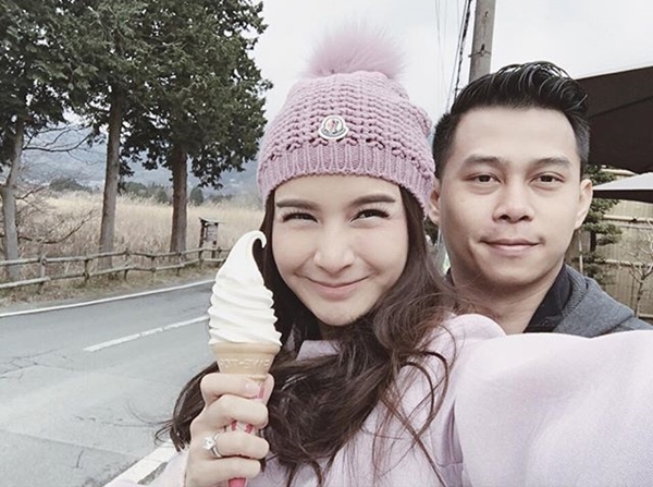 กระแต ไฮโซหลุยส์ เที่ยวญี่ปุ่น กระแต ไฮโซหลุยส์ เที่ยวญี่ปุ่น