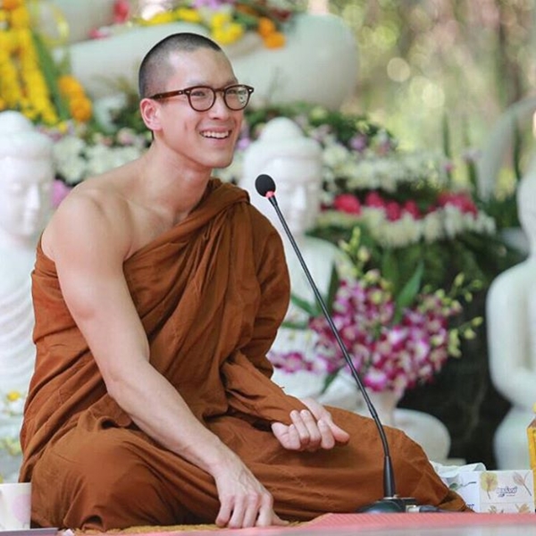 พระณเดชน์ พระณเดชน์