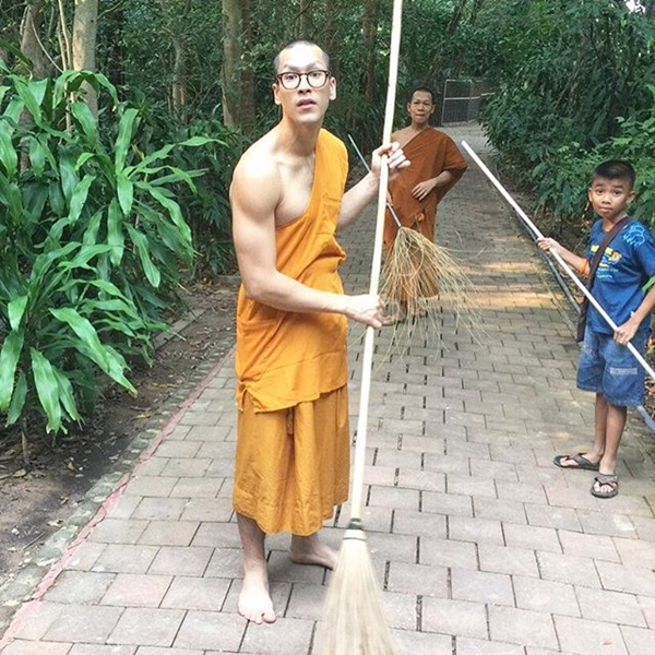 พระณเดชน์ พระณเดชน์