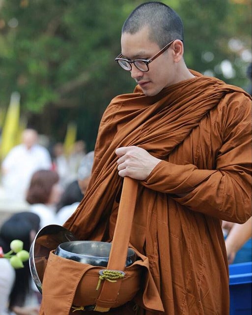 พระณเดชน์ พระณเดชน์