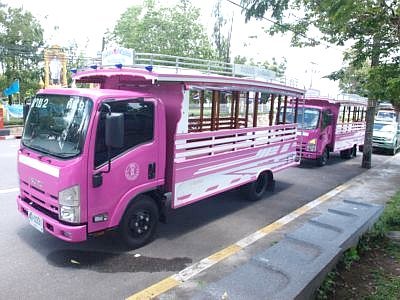 ชุดสองแถวโพท้อง ชุดสองแถวโพท้อง