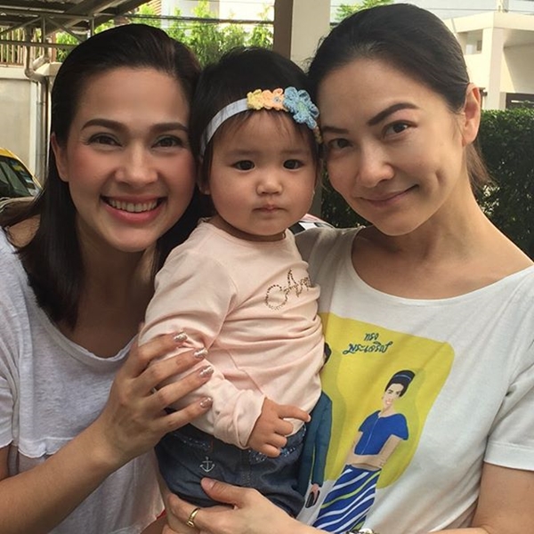 น้องจาติม ลูกสาวเกรซ มหาดำรงค์กุล น้องจาติม ลูกสาวเกรซ มหาดำรงค์กุล