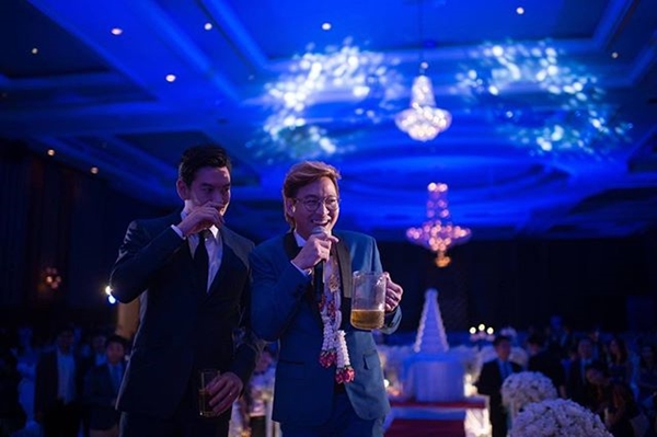 งานแต่งเกลือ เป็นต่อ งานแต่งเกลือ เป็นต่อ