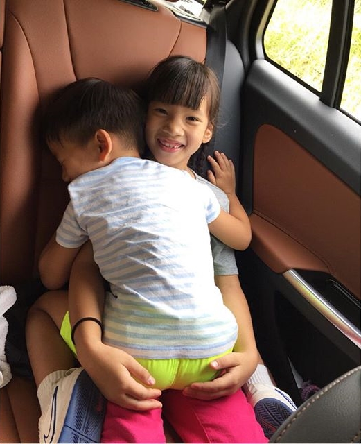 ลูกตุ๊ก ชนกวนันท์ ลูกตุ๊ก ชนกวนันท์