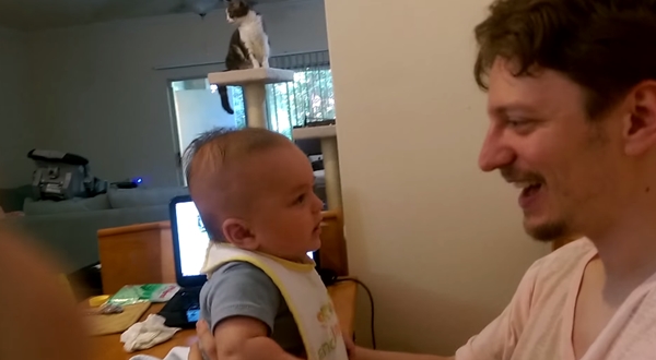 เด็กพูดไอเลิฟยู เด็กพูดไอเลิฟยู