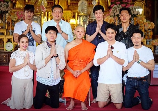 แอนดรูว์ ศุภมร บวช แอนดรูว์ ศุภมร บวช