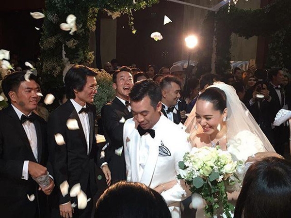 ปลา อัจฉรา เจ้าของ ไอเบอร์รี่ แต่งงาน ปลา อัจฉรา เจ้าของ ไอเบอร์รี่ แต่งงาน