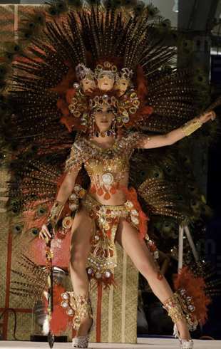 ชุดประจำชาติยอดเยี่ยม ชุดประจำชาติยอดเยี่ยม