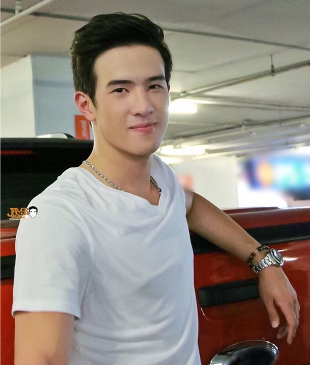 เจมส์ มาร์ เจมส์ มาร์