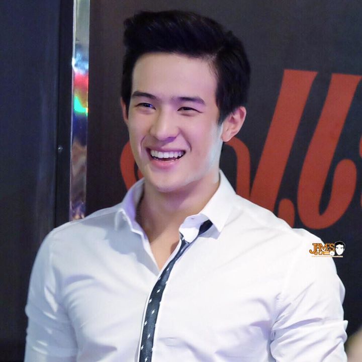เจมส์ มาร์ เจมส์ มาร์