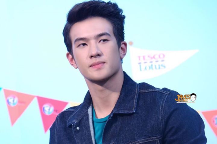 เจมส์ มาร์ เจมส์ มาร์