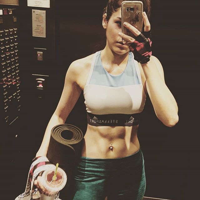 15 ดาราสาวออก กำลังกาย 15 ดาราสาวออก กำลังกาย